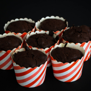 Cupcake de chocolate na Airfryer em 25 minutos